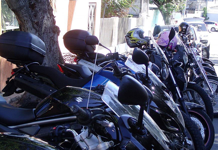 DOCCAS GOURMET RECEBE OS MOTOCICLISTAS DO GRUPO “PASSEIOS GUIADOS”