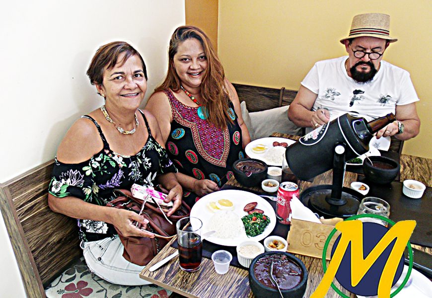 Feijoada no Doccas Gourmet de Abril