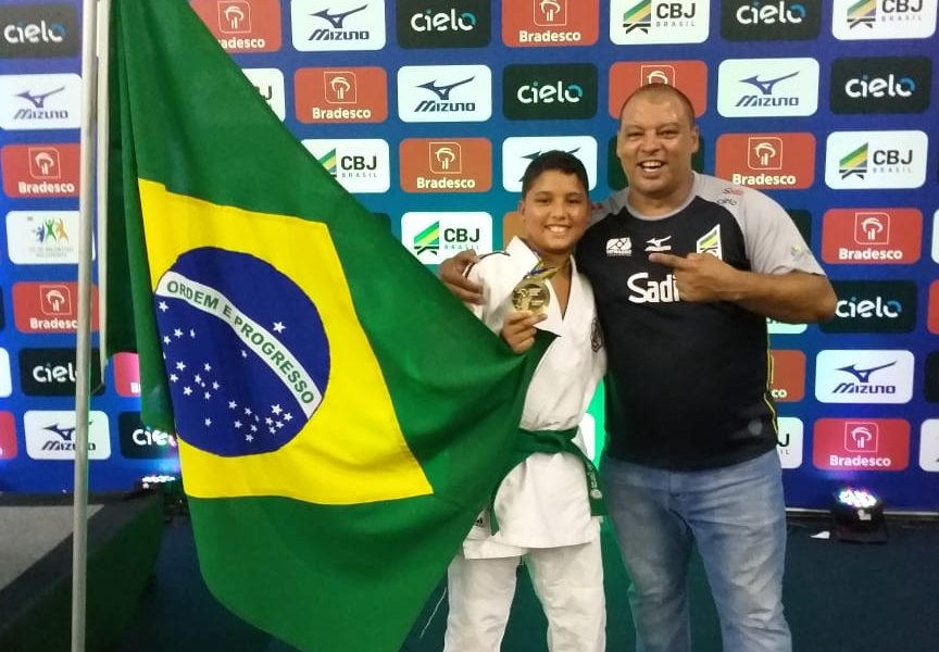 DIEGO SOUSA É CAMPEÃO BRASILEIRO DE JUDÔ